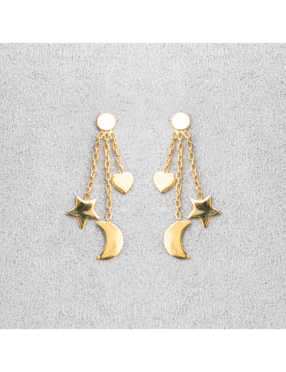 Boucle trio en Or, coeur étoile et lune.