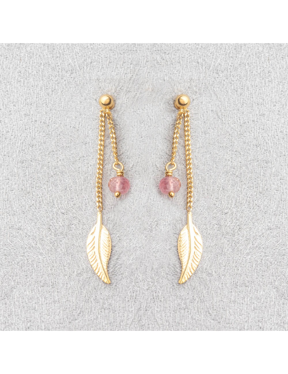Boucle d'oreille femme plume et tourmaline rose.