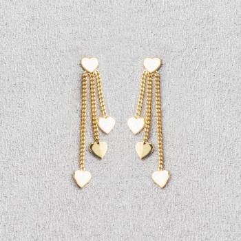 Boucle d'oreille coeurs pendants en or 18 carats.