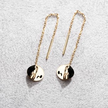 Boucle chaîne glissante avec rond froissé au lobe en or 9 carats.